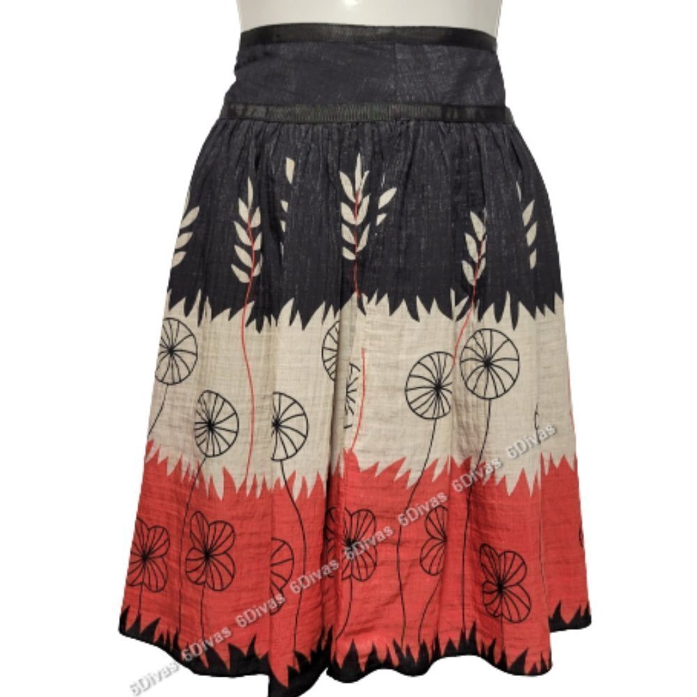 Pleated Flare Short Skirt Floral Motif -  Size M
